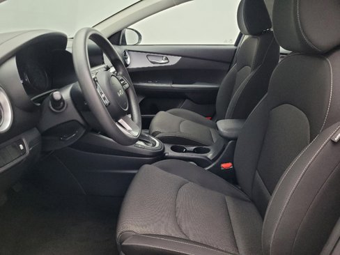 Used 2024 Kia Forte LXS image 17