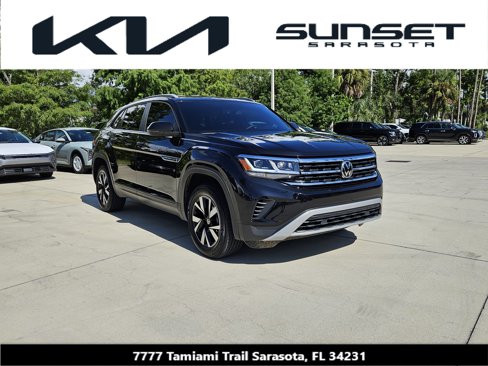 Used 2021 Volkswagen Atlas Cross Sport SE image 1
