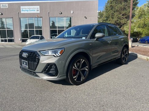Used 2024 Audi Q3 2.0T Premium Plus image 3