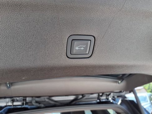 Used 2024 GMC Yukon Denali image 24