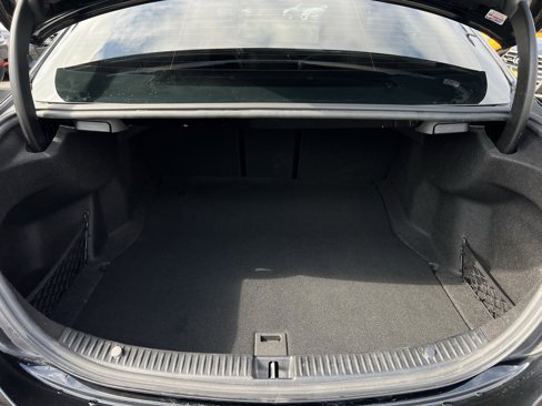 Used 2019 Mercedes-Benz C 300 4MATIC Sedan image 28