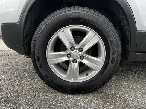 Used 2020 Chevrolet Trax LS w/ Tint and Cruise Package image 20