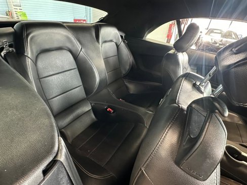Used 2020 Ford Mustang Premium image 36