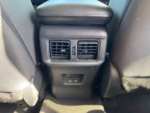 Used 2024 Toyota RAV4 XLE image 24