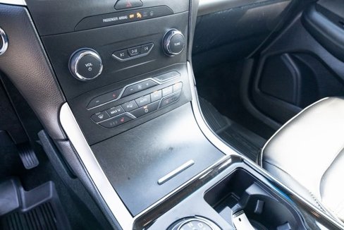 Used 2019 Ford Edge SEL w/ Equipment Group 201A image 20