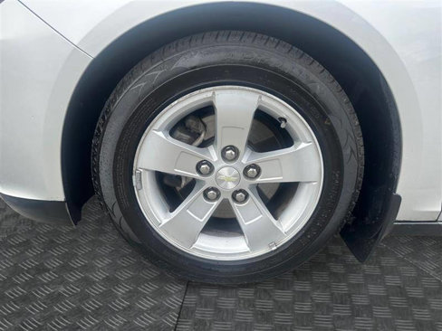 Used 2016 Chevrolet Malibu LS image 15