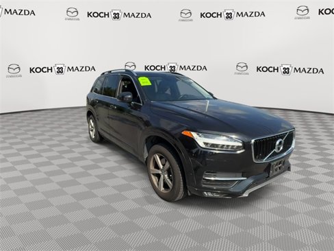 Used 2018 Volvo XC90 T5 Momentum w/ Convenience Package image 2