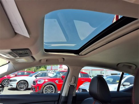 Used 2023 Nissan Sentra SR image 15