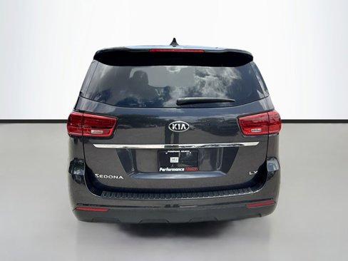 Used 2020 Kia Sedona LX image 7