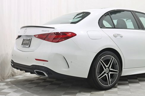 Used 2023 Mercedes-Benz C 300 4MATIC Sedan image 10