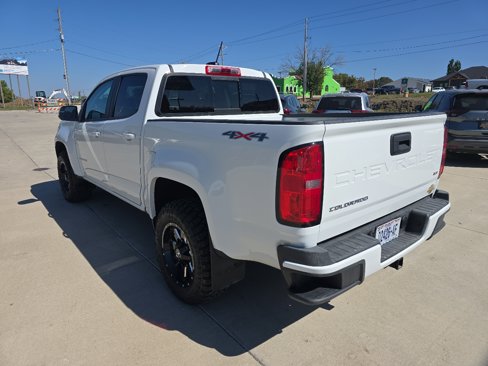 Used 2022 Chevrolet Colorado LT w/ LT Convenience Package image 3