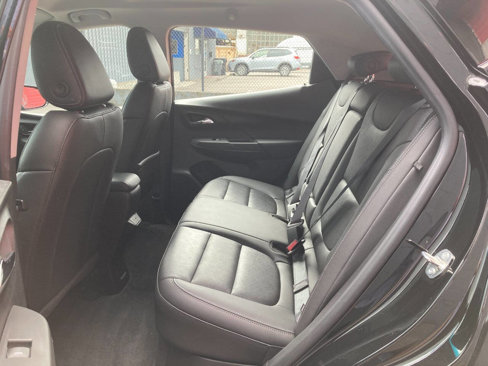 Used 2022 Chevrolet Bolt LT w/ Infotainment Package image 11