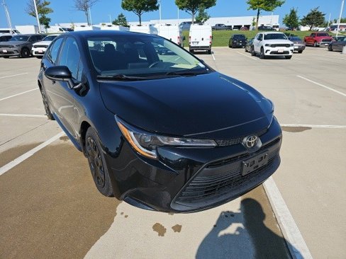 Used 2023 Toyota Corolla LE image 8