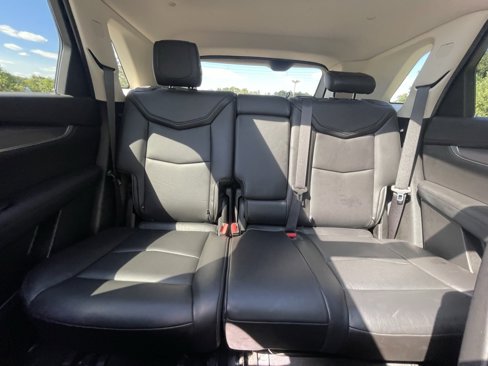 Used 2019 Cadillac XT5 Luxury image 14