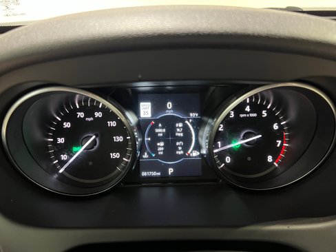 Used 2017 Land Rover Discovery Sport HSE image 19