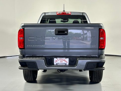 Used 2022 Chevrolet Colorado LT w/ Fleet Safety Package image 6