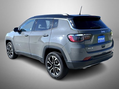 Used 2023 Jeep Compass Limited image 7