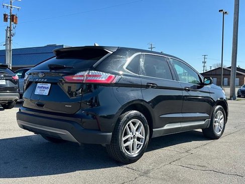 Used 2023 Ford Edge SEL image 7