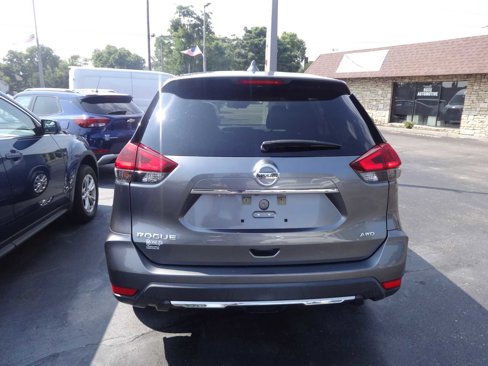 Used 2020 Nissan Rogue S image 6