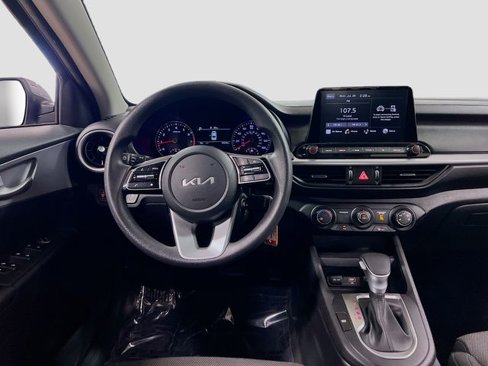 Certified 2023 Kia Forte LXS w/ LXS Technology Package image 20