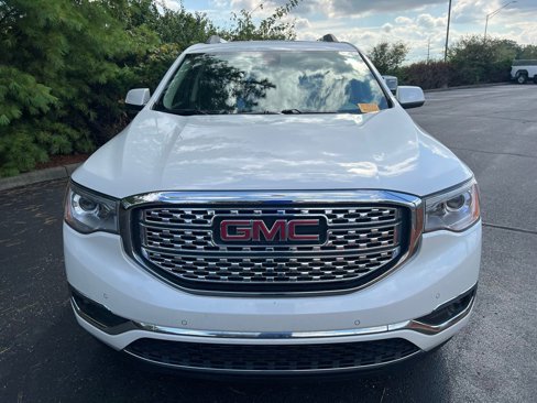 Used 2019 GMC Acadia Denali image 8
