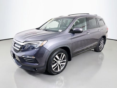 Used 2018 Honda Pilot Elite image 3