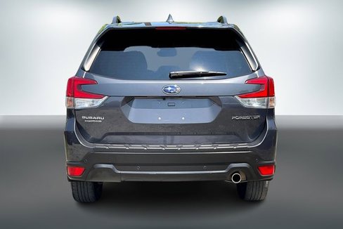 Used 2020 Subaru Forester Limited w/ Popular Package #3 image 4