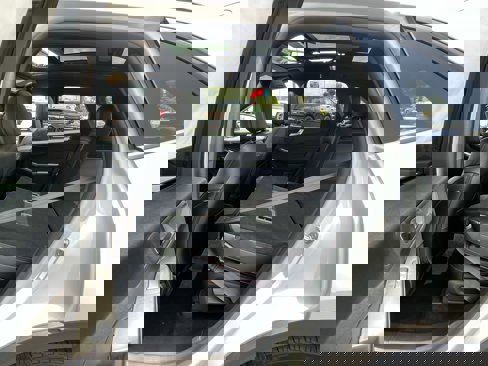 New 2025 Ford Escape ST-Line image 25