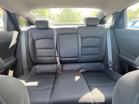Used 2024 Chevrolet Malibu LT image 38