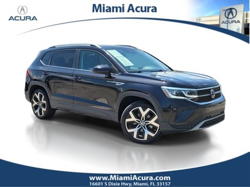 Used 2023 Volkswagen Taos SEL image 1
