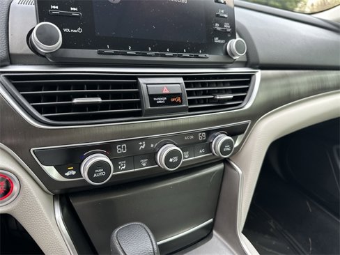Used 2019 Honda Accord LX image 19