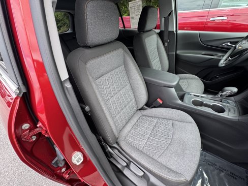 Used 2023 Chevrolet Equinox LT image 20
