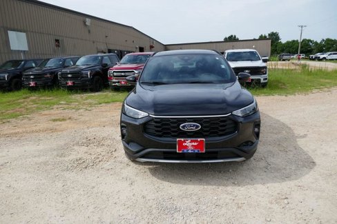 New 2025 Ford Escape ST-Line Elite image 8