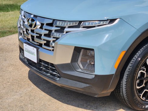 Used 2022 Hyundai Santa Cruz SEL Premium image 11