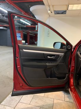 Used 2021 Honda CR-V Special Edition image 13