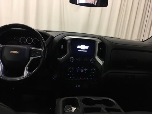 Used 2019 Chevrolet Silverado 1500 LT w/ All-Star Edition image 22