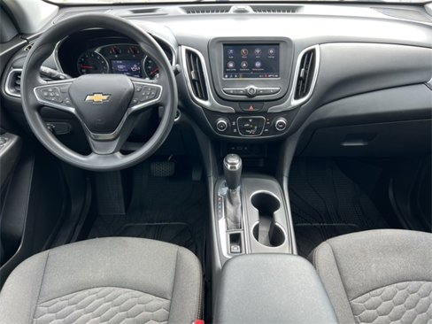 Used 2021 Chevrolet Equinox LT w/ LPO, Floor Liner Package image 3