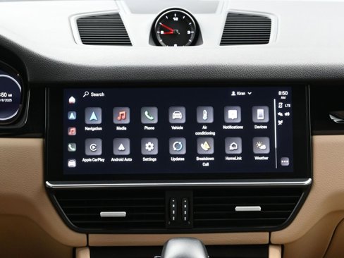 Certified 2023 Porsche Cayenne image 23
