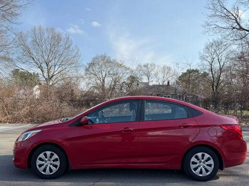 Used 2016 Hyundai Accent SE image 5