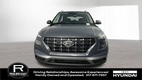New 2025 Hyundai Venue SEL image 3