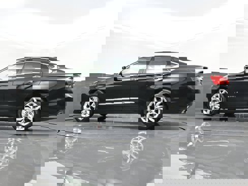 Certified 2019 Chevrolet Impala Premier w/ Premier Convenience Package image 38