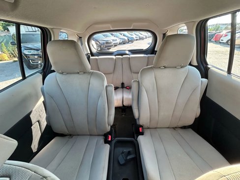 Used 2015 MAZDA MAZDA5 Sport image 21