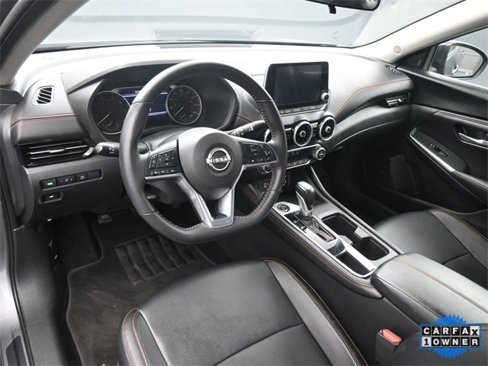 Used 2025 Nissan Sentra SR w/ SR Premium Package image 28