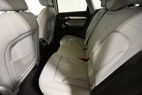 Used 2015 Audi Q3 2.0T Prestige image 9