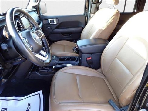 Used 2021 Jeep Wrangler Unlimited Sahara w/ Cold Weather Group image 11