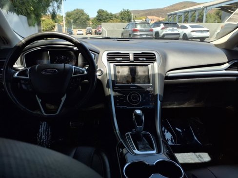 Used 2014 Ford Fusion Energi Titanium image 18