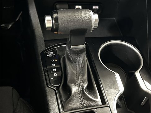 Used 2021 Kia K5 LXS image 28