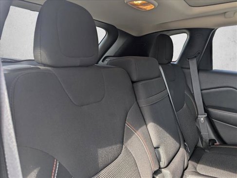 Used 2016 Jeep Cherokee 75th Anniversary image 28