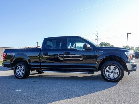 Used 2018 Ford F150 XLT w/ Trailer Tow Package image 9