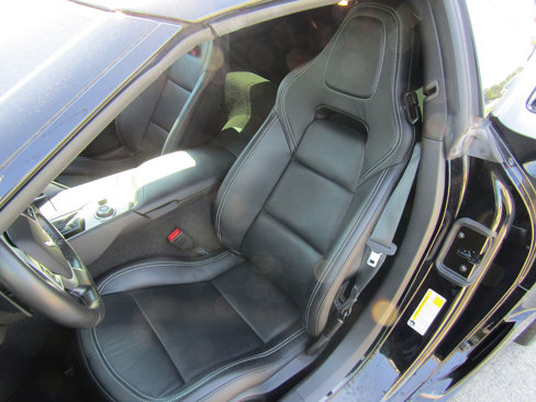 Used 2019 Chevrolet Corvette Z06 w/ Battery Protection Package image 9